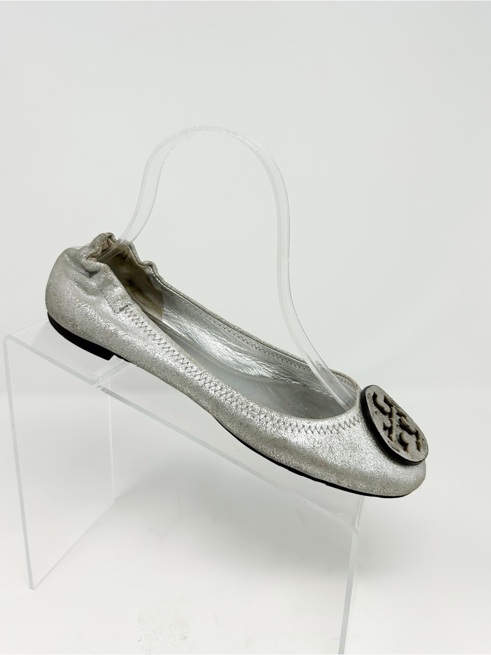 Tory Burch Reva Ballet Flats Silver Logo Medallion Round Toe Slip Size 6.5